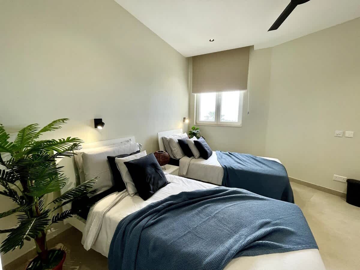 3 chambres, fer et planche à repasser, Wi-Fi, draps fournis