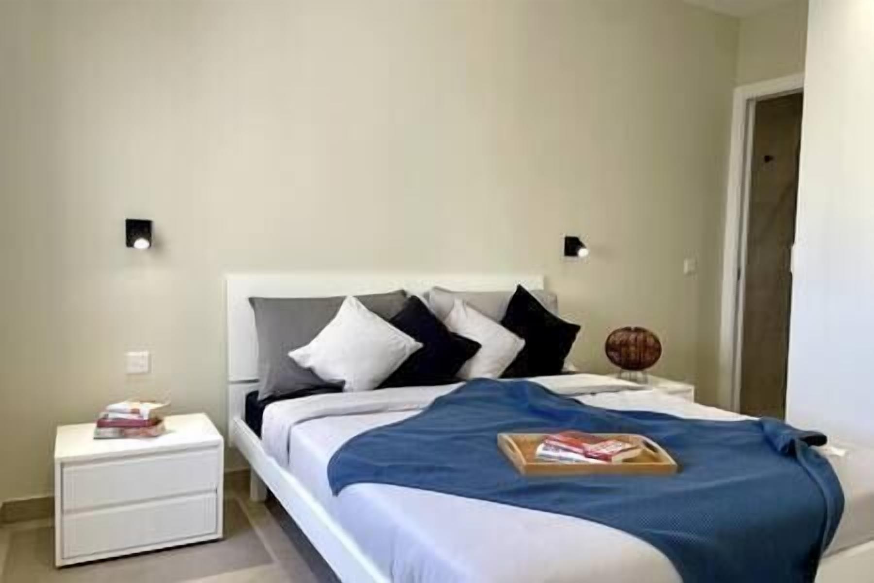 2 dormitorios, tabla de planchar con plancha, wifi y ropa de cama