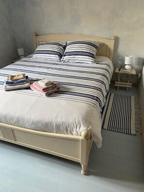 1 Schlafzimmer, Bügeleisen/Bügelbrett, kostenloses WLAN, Bettwäsche