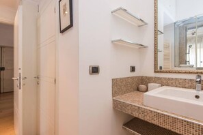 Dusche, Bidet