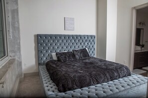 2 dormitorios, tabla de planchar con plancha, wifi y ropa de cama