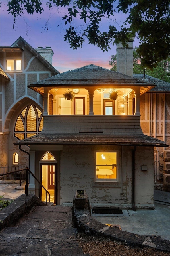 House, Private Bathroom (Entire Property) | Exterior