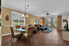 スマートテレビ、DVD プレーヤー