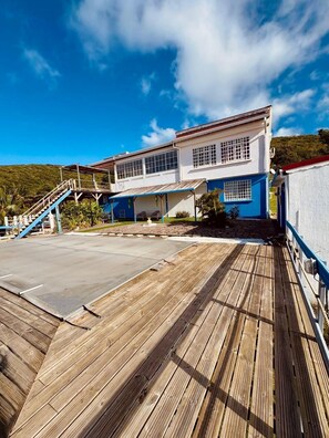 Property grounds - Caraibes in Blue, apt with swimming pool and magnificent view of Les Saintes. (Vieux-Fort)