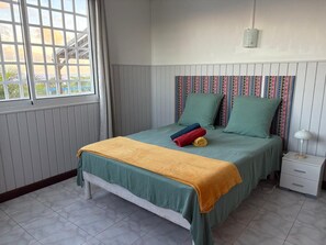 Room - Caraibes in Blue, apt with swimming pool and magnificent view of Les Saintes. (Vieux-Fort)