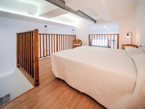 1 bedroom, iron/ironing board, travel cot, WiFi
