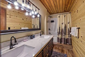 Hair dryer, towels - Near Downtown Helen Escape: Hot Tub, Sauna, Games & Fire Pit! (Helen)