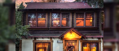 Stuga - 4 sovrum - kök - utsikt mot bergen | Utsikt mot bergen