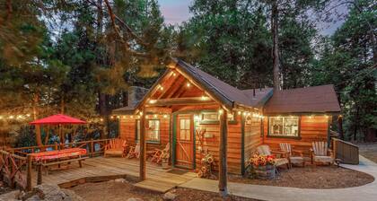 Arrowhead Pine Rose Cabins