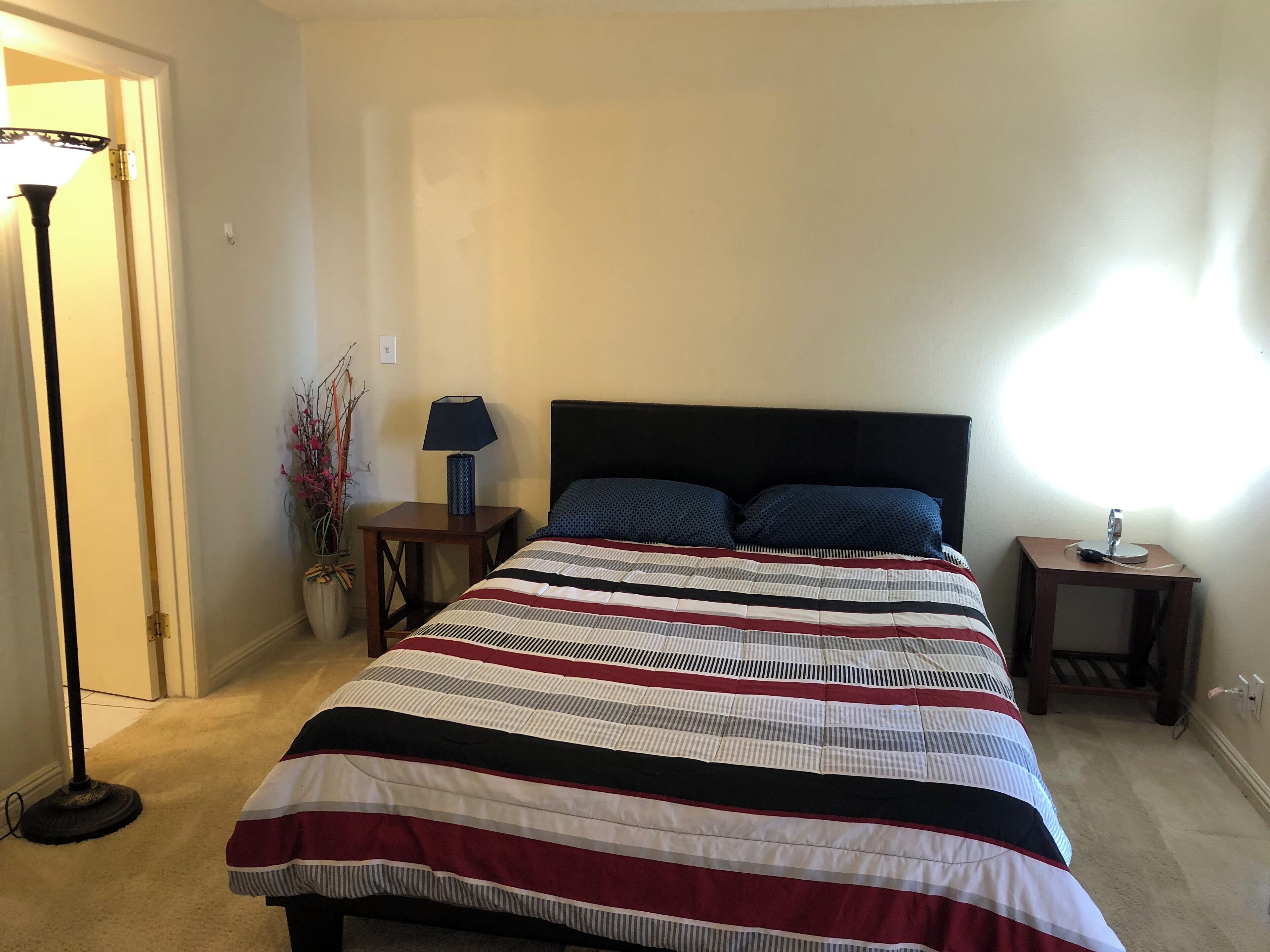 h cozy two bedroom 2 bathroom 