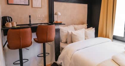 Trendy Apt. In The Heart of Ghent's Cultural Scene