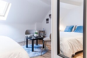 1 bedroom, WiFi, bed sheets