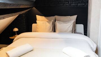 1 habitación, escritorio, wifi y ropa de cama