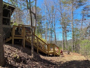 Property grounds - Jubela’s Helen Overlook (Helen)