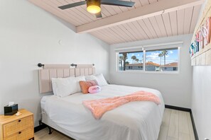 1 chambre, fer et planche à repasser, accès au Wi-Fi (inclus)