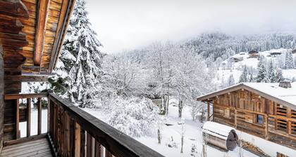 Chalet Sideflip - cosy stay for 4 with wonderful views - OVO Network