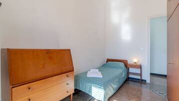 3 chambres, fer et planche Ă repasser, Wi-Fi, draps fournis