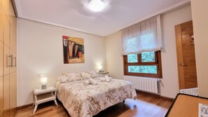 4 bedrooms, iron/ironing board, travel crib, free WiFi - La Marina Barro (Barro (Llanes))