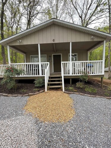 Playing Hooky Cabin / 2 Bedroom-1 Bath