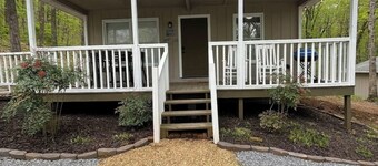 Playing Hooky Cabin / 2 Bedroom-1 Bath