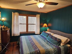 3 bedrooms, free WiFi, bed sheets - The Nest is Best in Bear Paw, Murphy, NC. (Murphy)