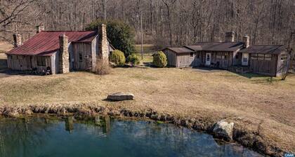 Closest Cabin to Old Rag & Steps to White Oak Canyon; 2 ponds w/ private creek