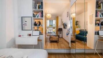 1 bedroom, iron/ironing board, WiFi, bed sheets