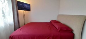 1 chambre, bureau, Wi-Fi, draps fournis
