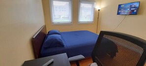 1 chambre, bureau, Wi-Fi, draps fournis