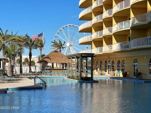 A heated pool - Luxury New Building Calypso III Gorgeous Gulf View,Tiki Bar, close to Pier Park (Panama City Beach)