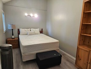 2 bedrooms, WiFi - Cozy Cottage in Minden _ Haliburton (Minden)