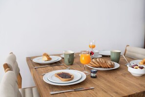 Room - Nazaret Urban (Arrecife)