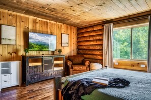 4 camere, una scrivania, ferro/asse da stiro, Wi-Fi gratuito