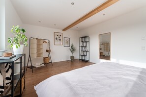 3 bedrooms, free WiFi, bed sheets - Apartment 'N8quartier' with Balcony, Wi-Fi and Air Conditioning (Bannewitz)