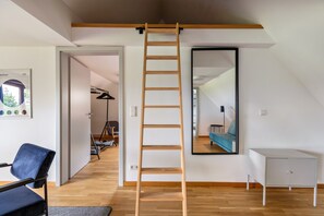 Interior - ‘ Stille des Nordens ’ is a spacious holiday flat approx. 68sqm 3 persons on the upper floor (Pellworm)