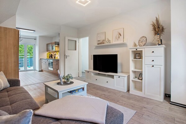 TV - Apartment 'Ferienwohnung Schlafmütze' with Balcony and Wi-Fi (Usedom)