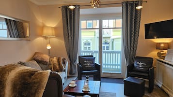 Fernseher, Stereoanlage