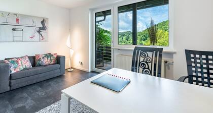 Appartement de vacances 'Schlossblick' avec terrasse privée, balcon et Wi-Fi