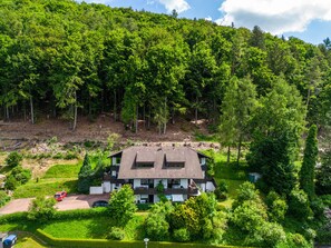 Exterior - Holiday Apartment 'Schlossblick' with Private Terrace, Balcony and Wi-Fi (Egloffstein)
