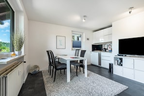 Dining - Holiday Apartment 'Schlossblick' with Private Terrace, Balcony and Wi-Fi (Egloffstein)