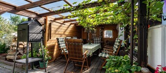 Apartment 'Gästehaus Gross' with Private Terrace, Private Garden and Wi-Fi