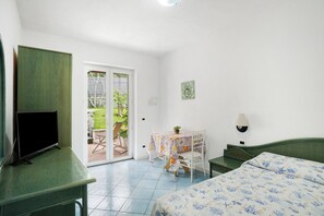 1 camera, Wi-Fi gratuito, lenzuola