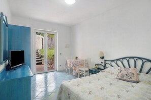 1 dormitori, wifi gratuïta i roba de llit