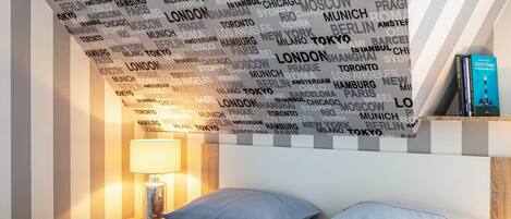 1 bedroom, free WiFi, bed sheets