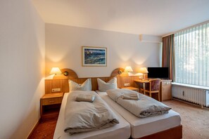 1 dormitori, wifi gratuïta i roba de llit