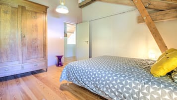 3 sovrum, strykjärn/strykbräda, gratis wi-fi och sängkläder