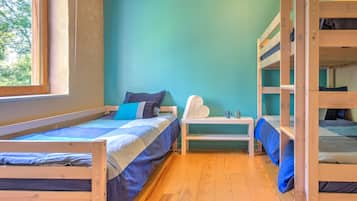 2 camere, ferro/asse da stiro, Wi-Fi gratuito, lenzuola