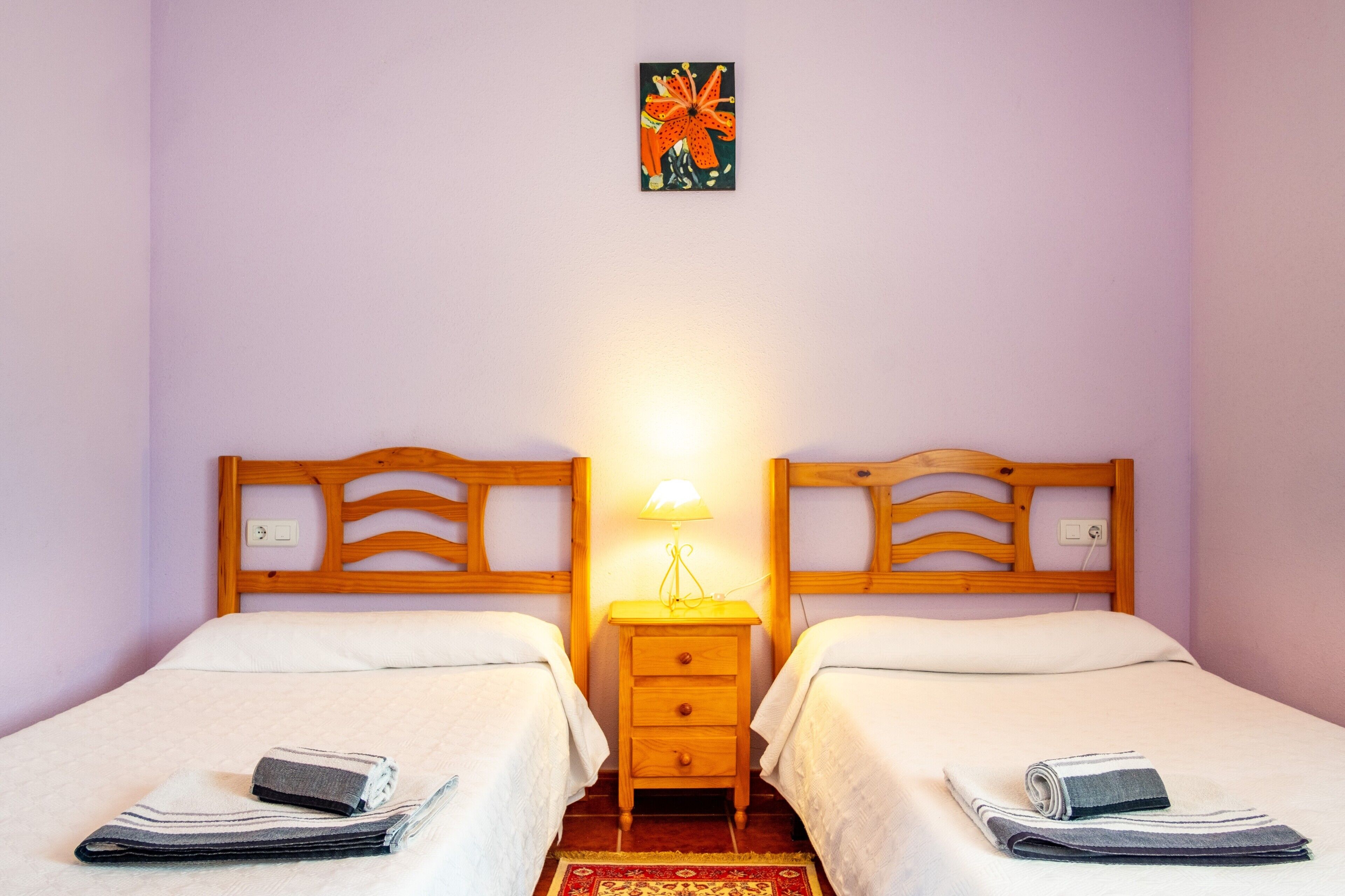 5 slaapkamers, een strijkplank/strijkijzer, gratis wifi, beddengoed