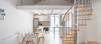 Apartment 'Casa Vacanze Riflessi Sul Mare' with Balcony, Wi-Fi and Air Conditioning