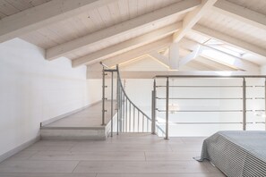 Interior - Apartment 'Casa Vacanze Riflessi Sul Mare' with Balcony, Wi-Fi and Air Conditioning (Calasetta)